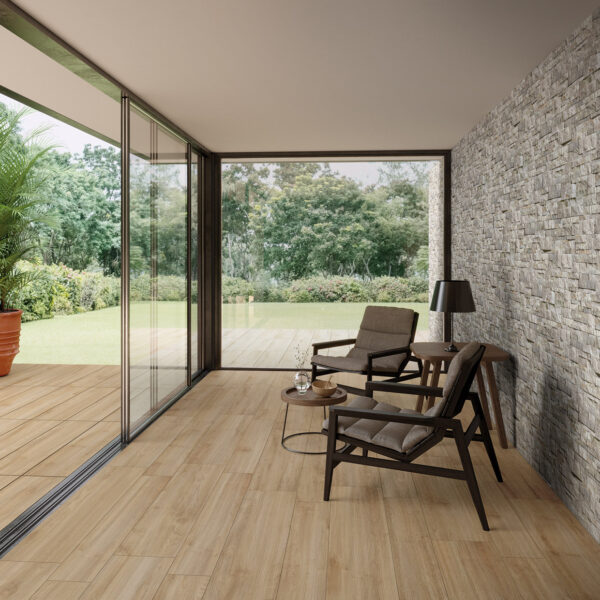 carrelage de la tour terrasse en dalle sur plot bois naturel chene dans un appartement de montpellier